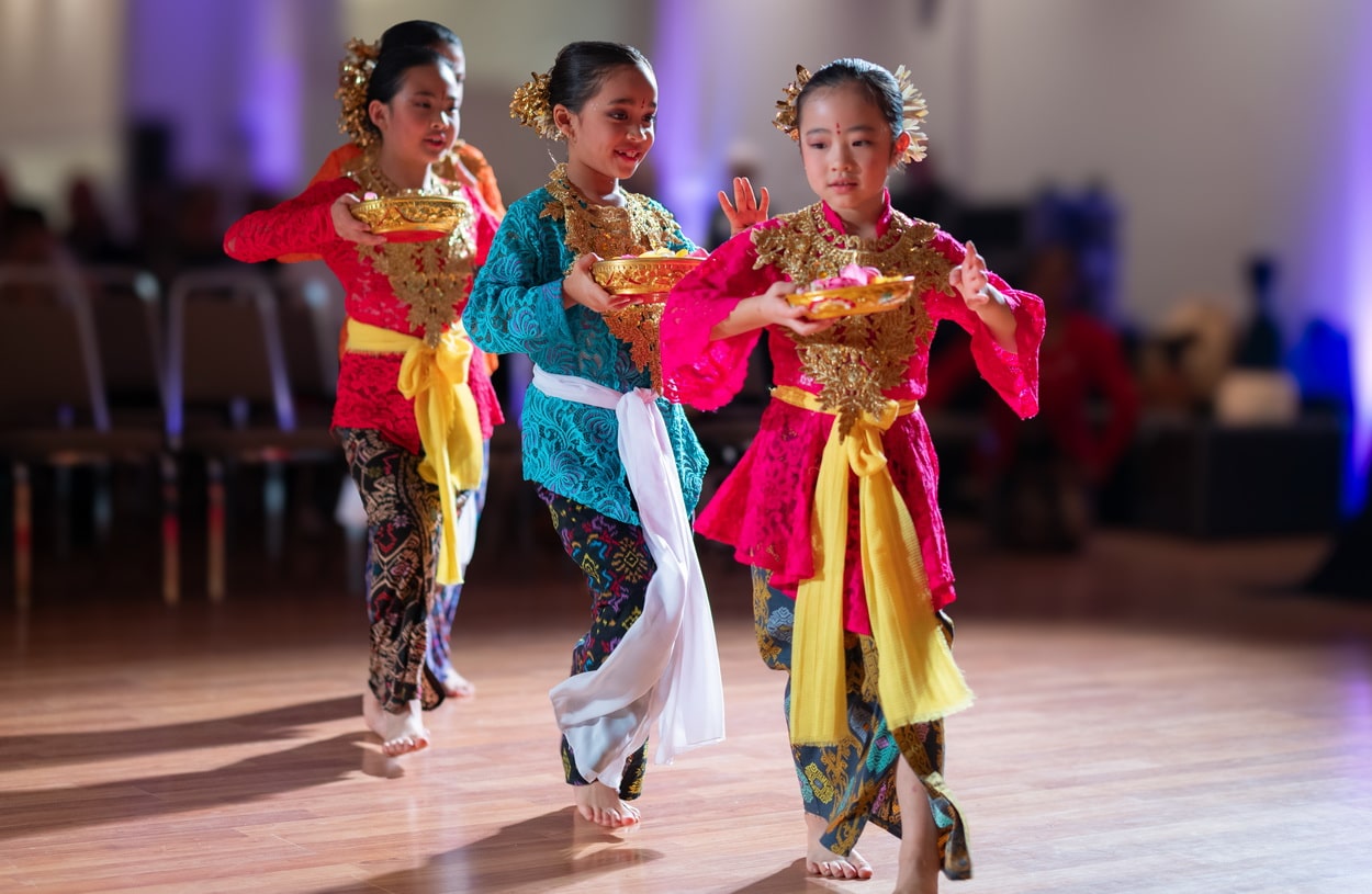 Private corporate event at Waterfront Park in Calgary with guests having fun, smiling, posing for a picture